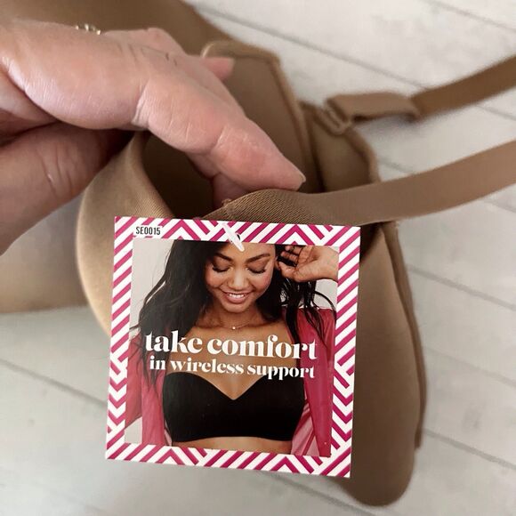 Maidenform Wireless Strapless Bra Women 38DDBeige ComfortGrip Convertible SE0015 - Picture 7 of 14